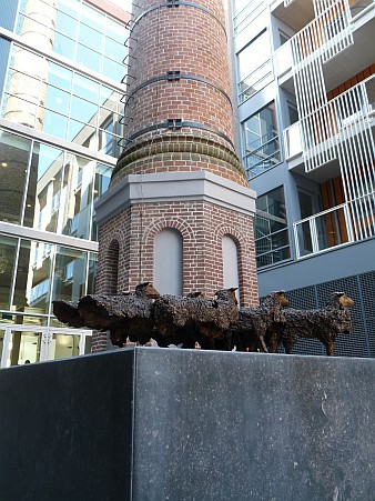 Opening van het Kees Stipplein in Veenendaal [bronzen beelden en tuinbeelden van Jeanette Jansen]